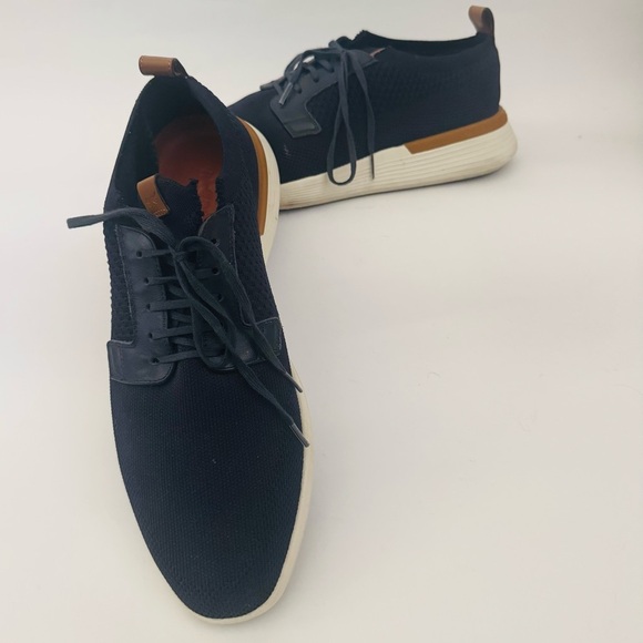 Wolf & Shepherd SwiftKnit Derby Like Walking on Clouds, Navy/White, Size 9 - Picture 4 of 13